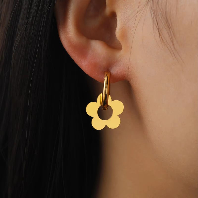Best-Selling Fashionable Stainless Steel Love Sunflower Petals Cloud Maple Leaf Five-Pointed Star Female Earrings - Image 4